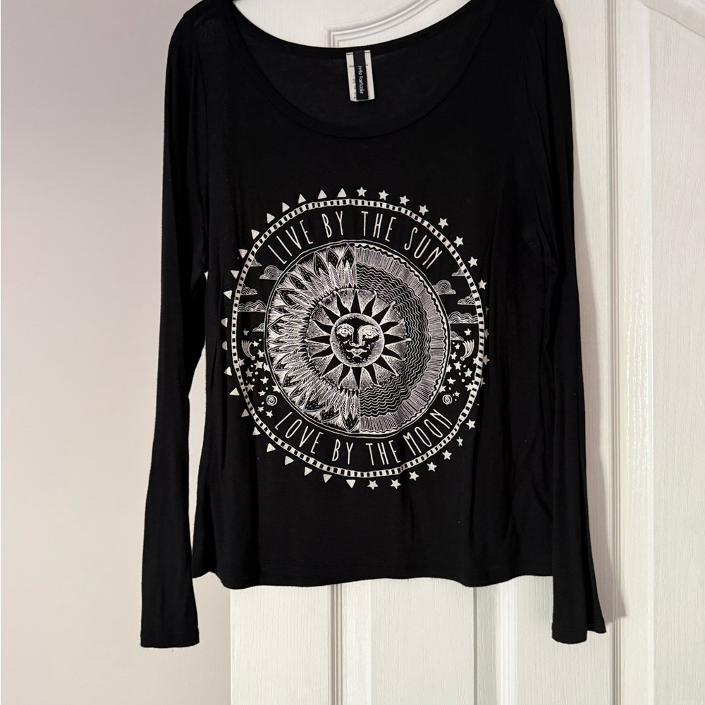 Black Long-Sleeve Graphic Tee - Live by the Sun